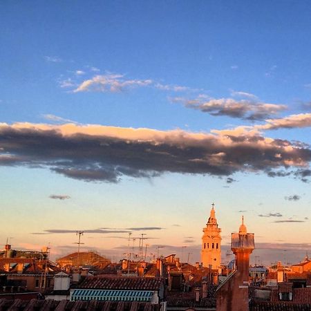 Lion Rooftop Apartments Venice Novita' Luaran gambar