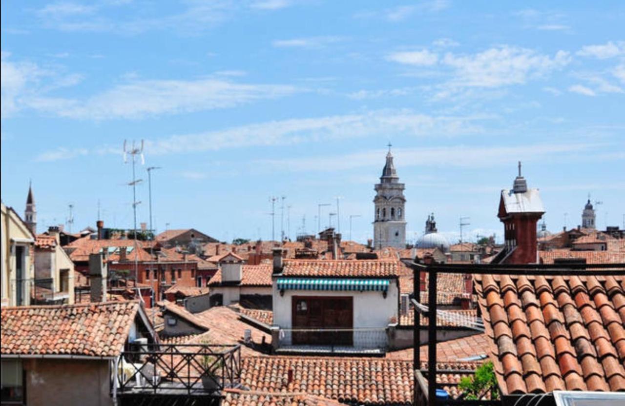 Lion Rooftop Apartments Venice Novita' Luaran gambar