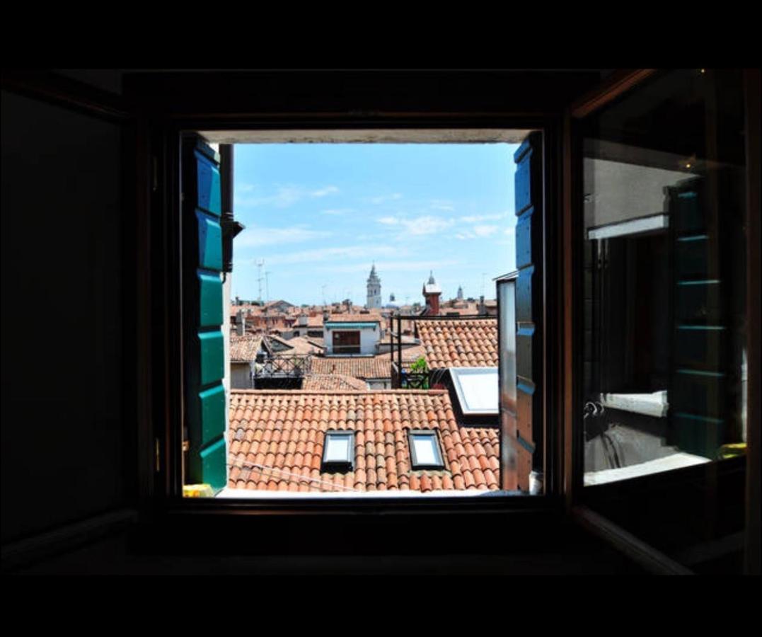 Lion Rooftop Apartments Venice Novita' Luaran gambar